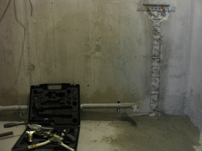 штробы под прокладку труб